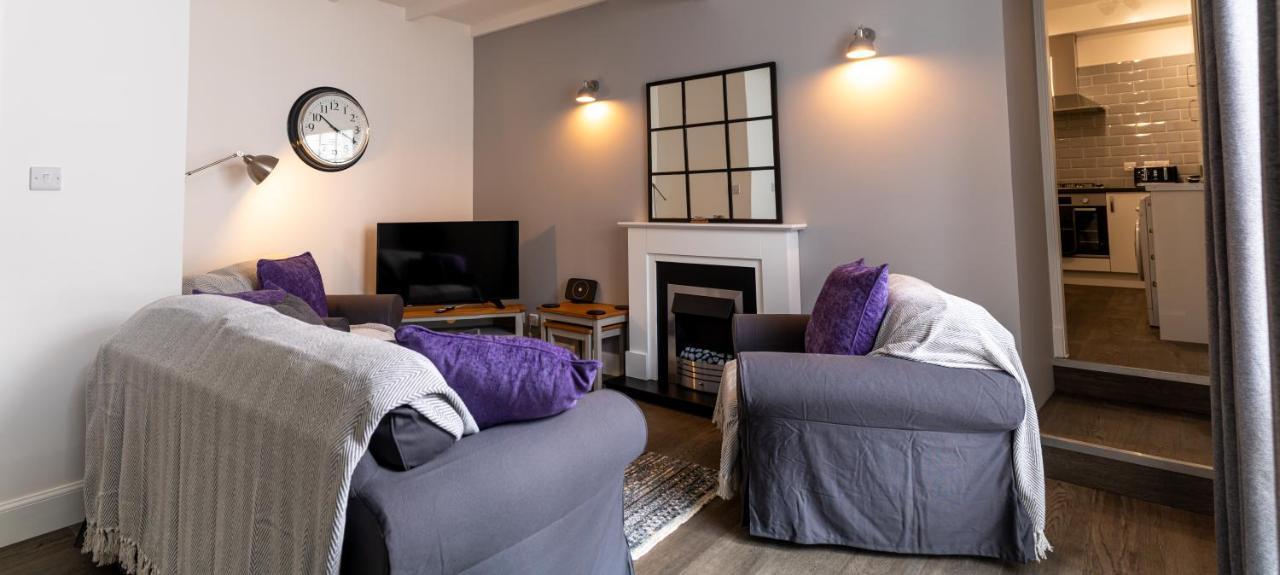 The Old Paint Shop Apartment - Centrally Situated Анстрътър Екстериор снимка